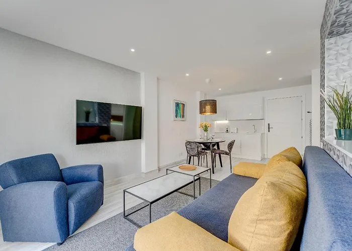 Bal Adults Only أرونا