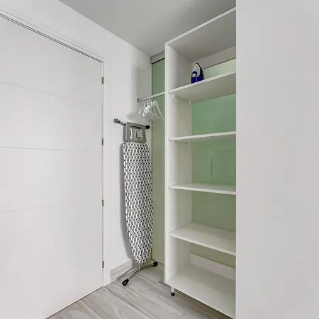 アパートホテル Bal Adults Only