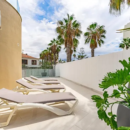 Bal Adults Only アパートホテル 4*