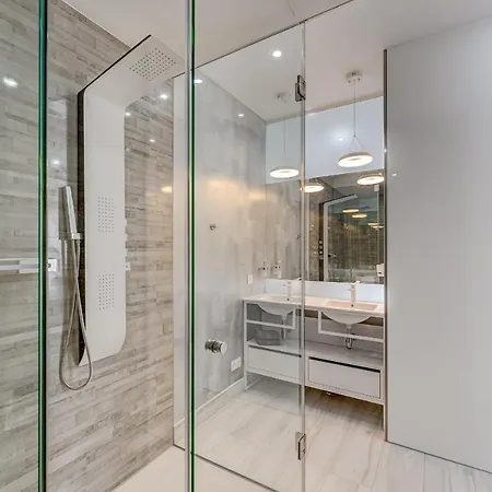 アパートホテル Bal Adults Only アロナ