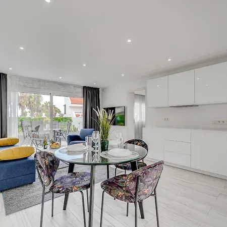 Bal Adults Only 4* アロナ