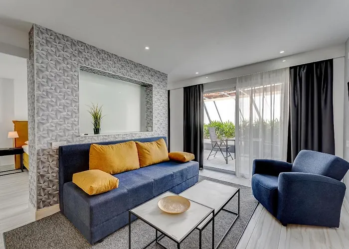 Bal Adults Only Apartahotel